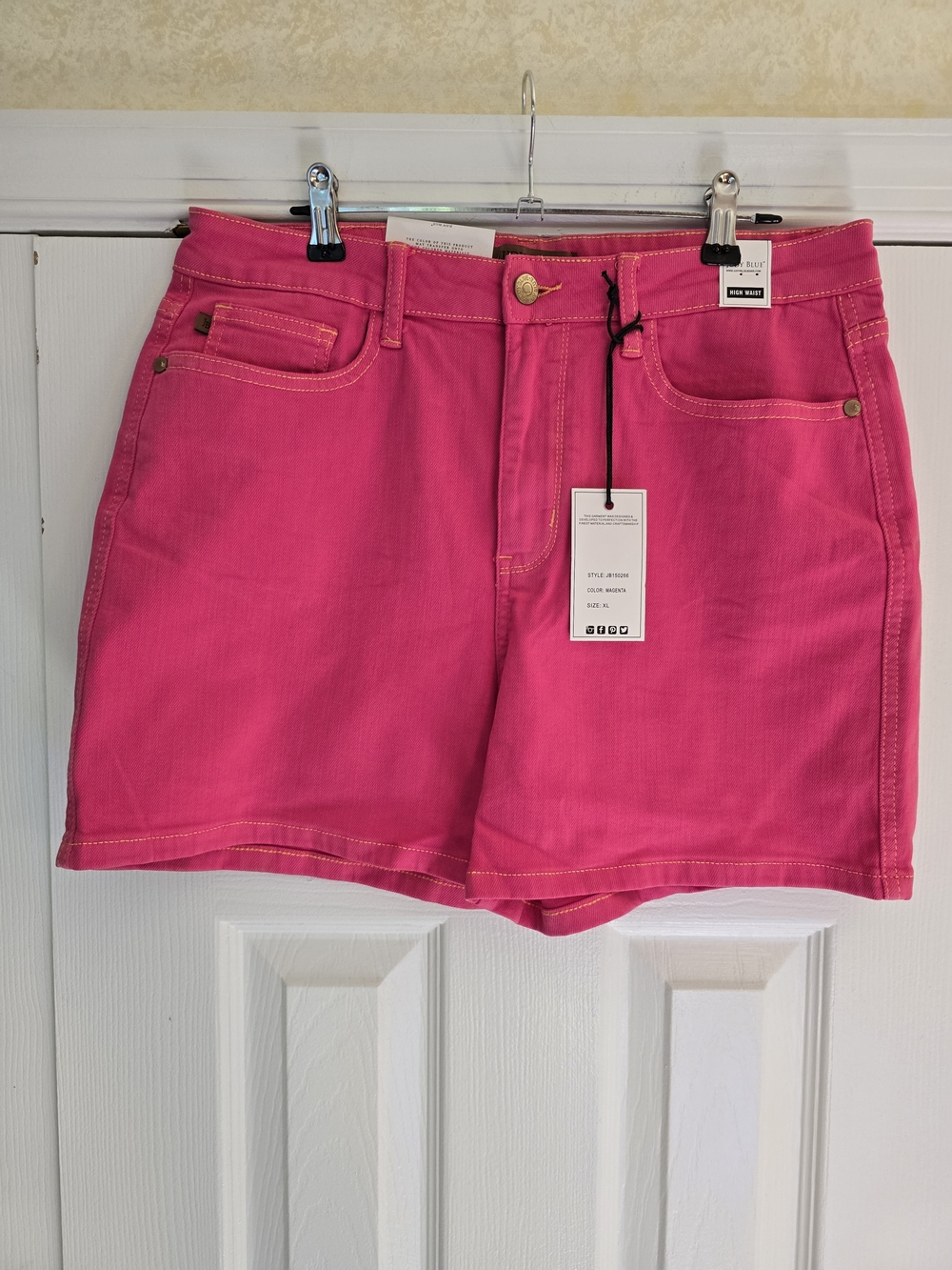 NWT Judy Blue High-Rise Hot Pink Denim Shorts - XL